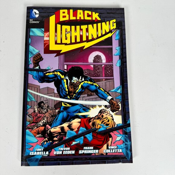 Black Lightning Volume 1 DC Comics Superheroes Science Fiction Graphic Novel PB - Picture 1 of 8